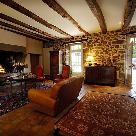 La Grande Sauvagere Bed & Breakfast Saint-Pierre-de-Plesguen Exterior foto