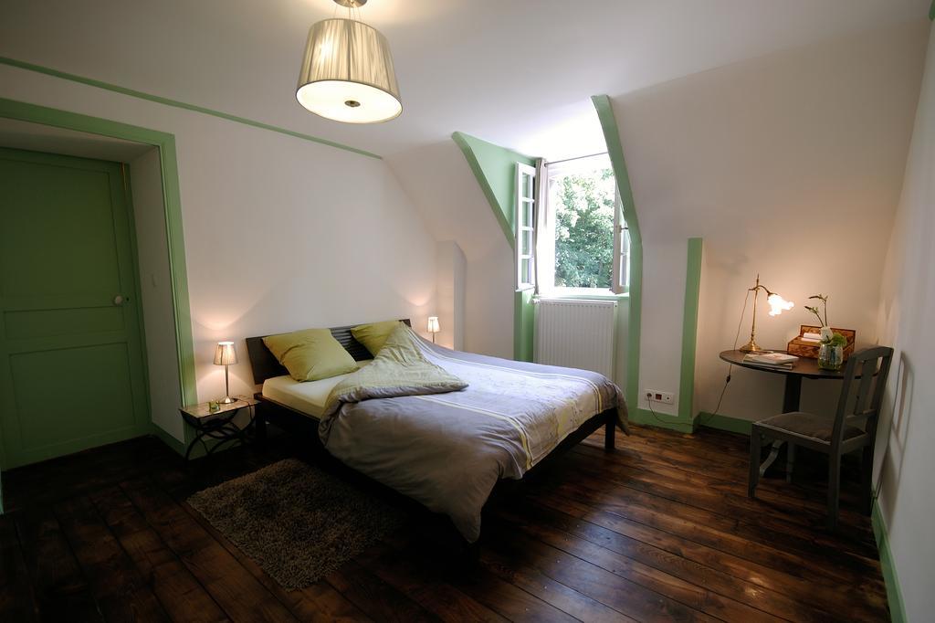 La Grande Sauvagere Bed & Breakfast Saint-Pierre-de-Plesguen Cameră foto